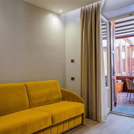 The Unique Hotel Milan Exterior photo
